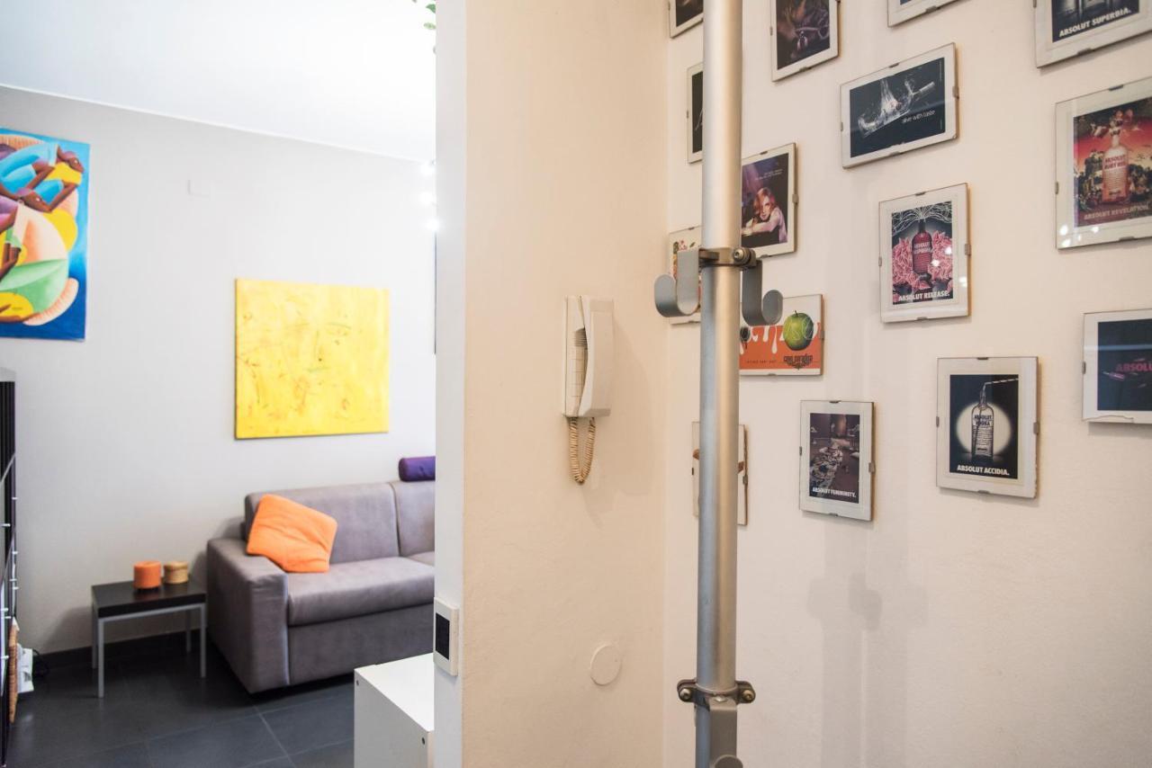 High Rise Studio Flat Near Metro Stop Милан Экстерьер фото